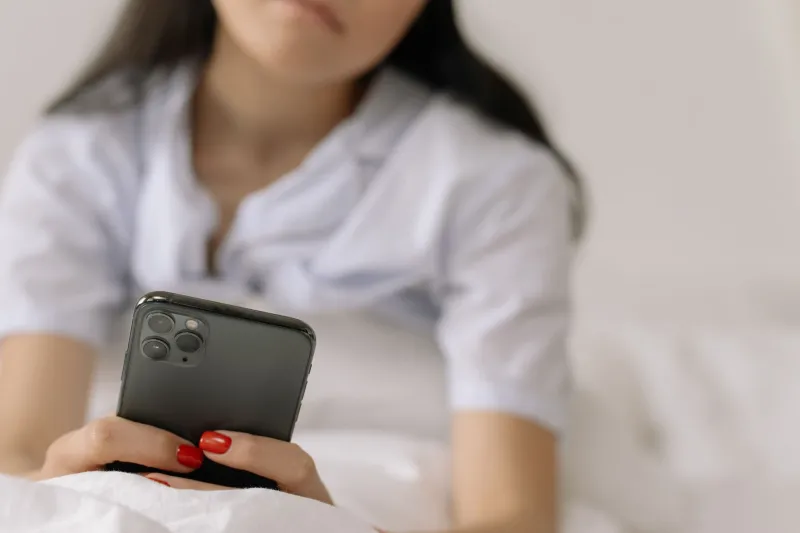 Everyone's a Mess Online — And That's Exactly Why Nobody Stands Out Anymore